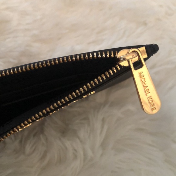 🖤 MK 2 Piece 🖤 Michael Kors Black & Gold Bag & Wallet Set 🖤 Read Description - Picture 13 of 14